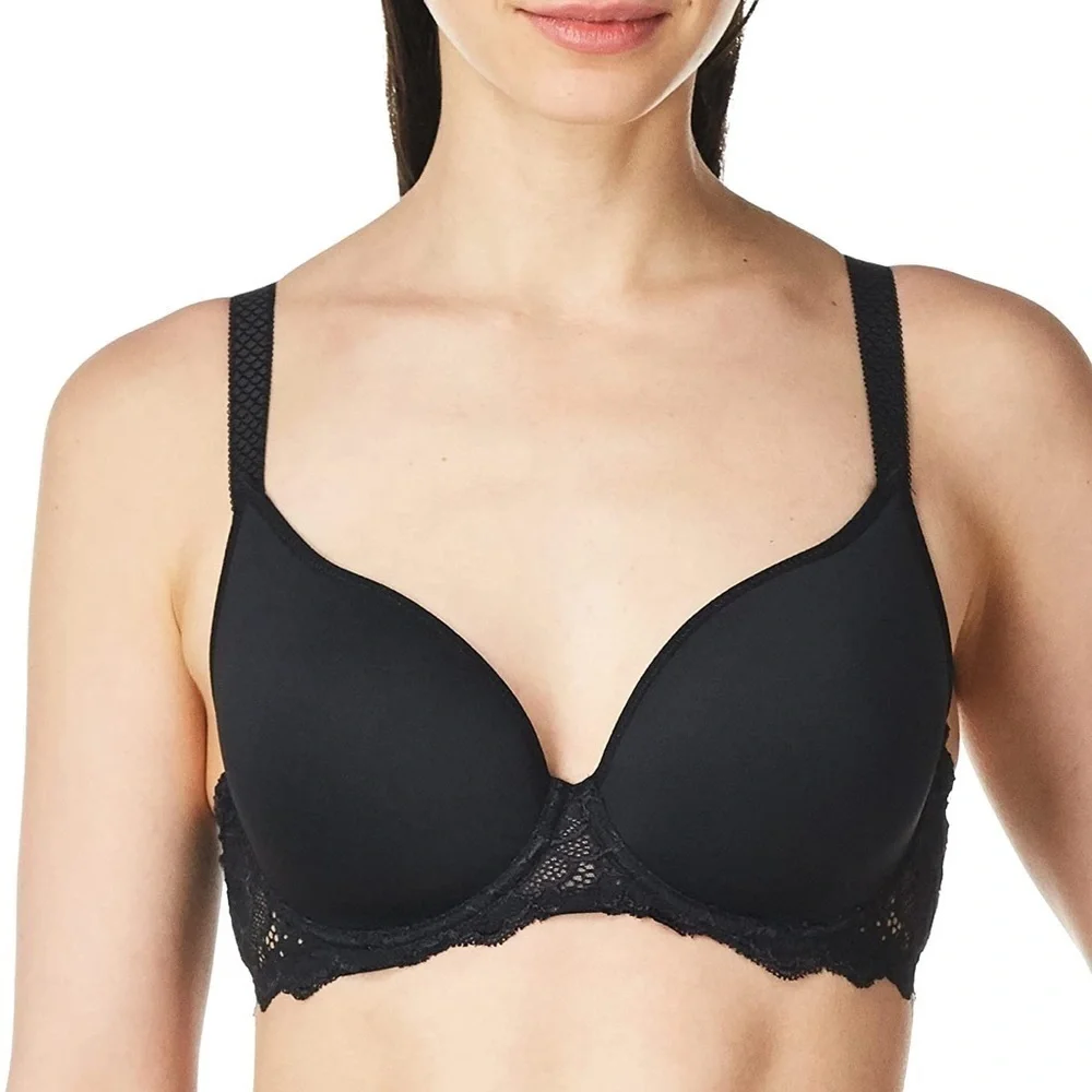 Wacoal Black Underwired Molded Lace Bra. 40DD. NWT. $65!